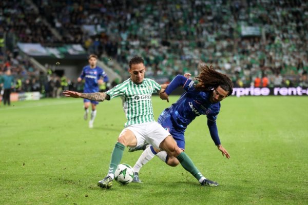 TA: Betis hopes to sign Anthony forever and has started talking with Manchester United